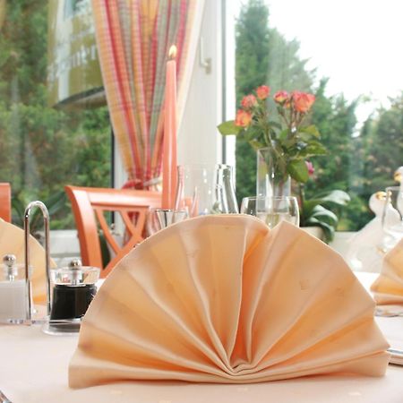 Hotel-Restaurant Fasanerie Marburg Eksteriør billede